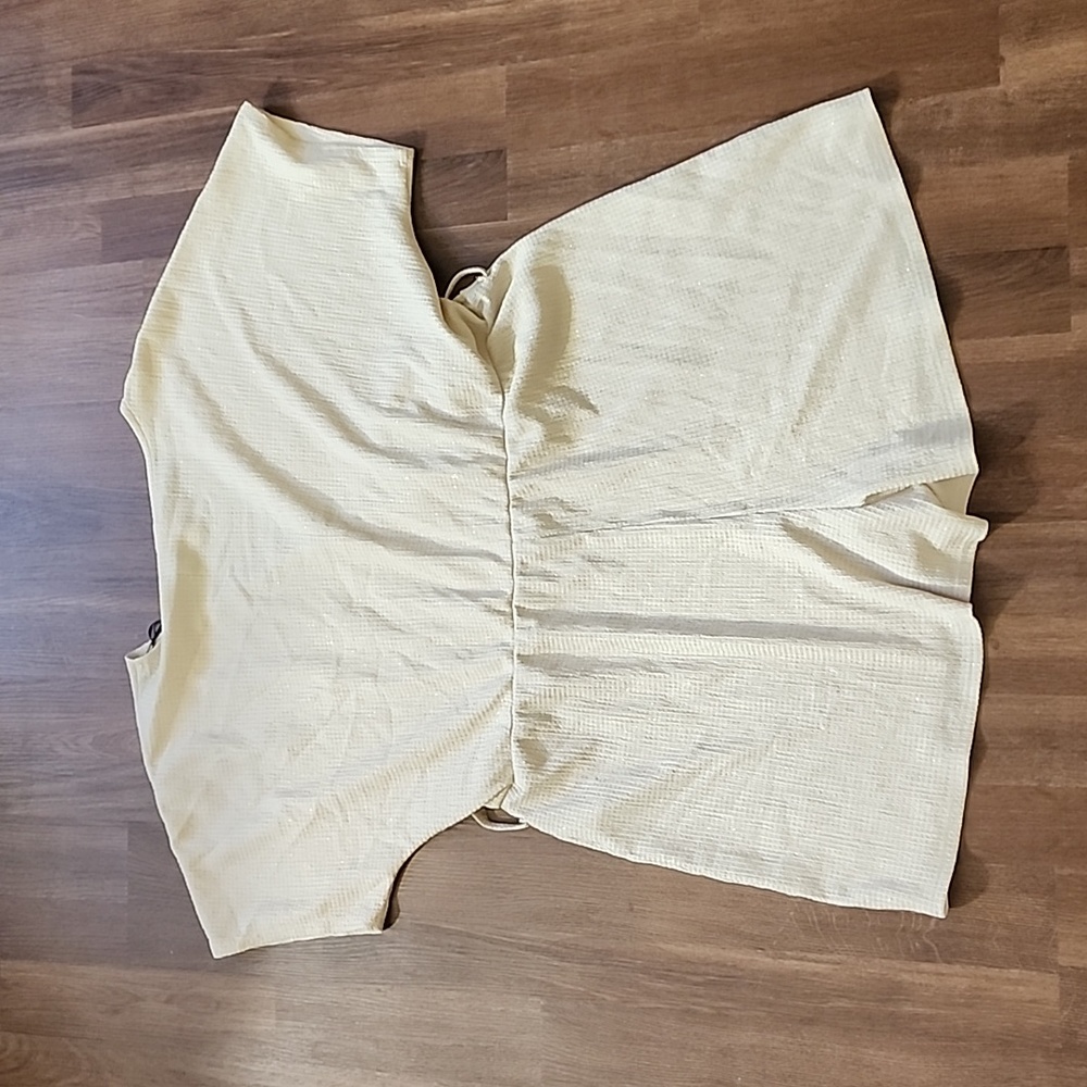 Ivory Romper - Picture 4 of 4